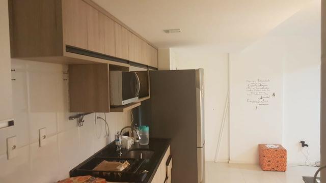 Alugo apartamento de 2 quartos na estrada do coco em frente ao Shopping Busca Vida - Foto 11