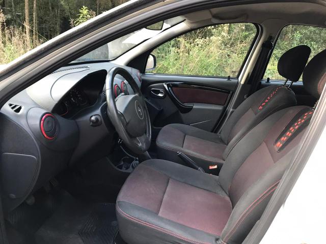 Sandeiro Stepway 2014 Flex 1.6 Segundo Dono Completo + Multimídia 85 mil km - Foto 7