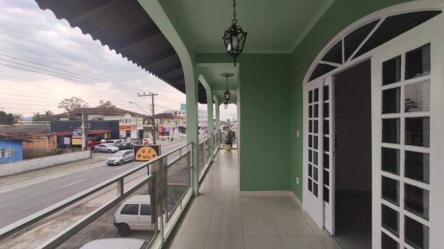 Apartamento para alugar com 3 dormitórios em Iririu, Joinville cod:08964.003 - Foto 8