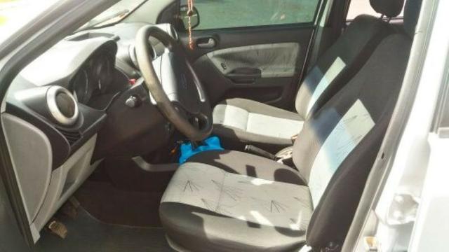 Fiesta Hatch 1.0 - Foto 16