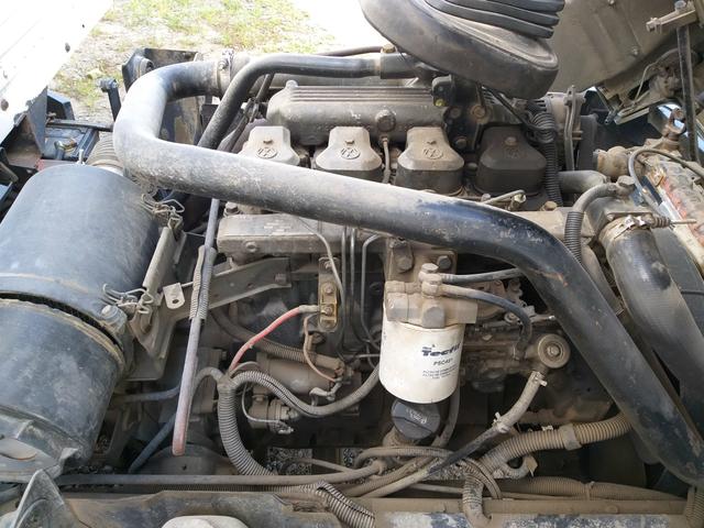 Vw 8120 worker 2011 motor MWM Baú longo - Foto 12