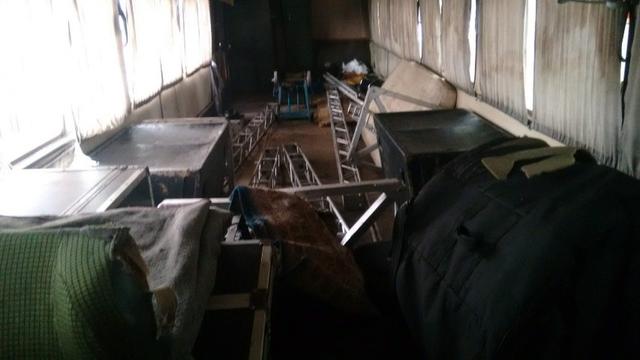Ônibus Vendo ou Troco Por Carro R$ 25.000,00 - Foto 7