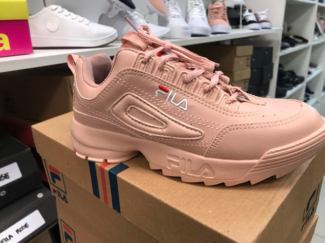 tenis fila feminino nude