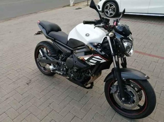 YAMAHA XJ6 FLEX 2015