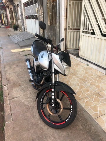 MOTO HONDA TITAN