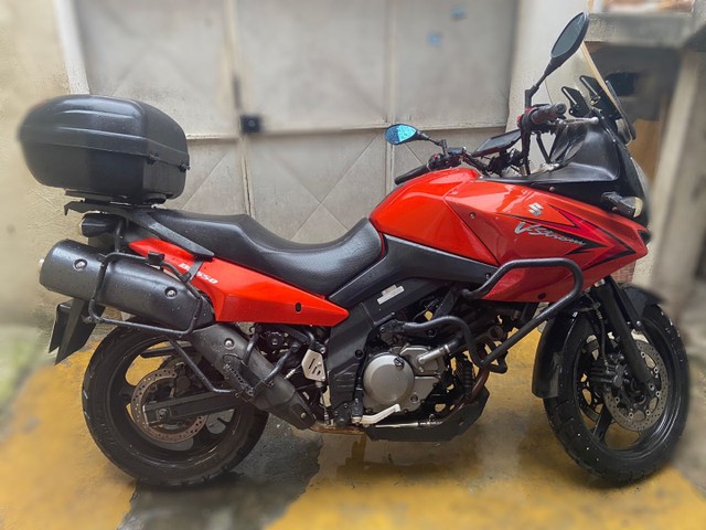 SUZUKI DL 650  V-STROM 