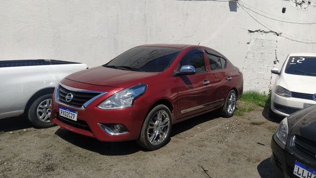 NISSAN VERSA 2016