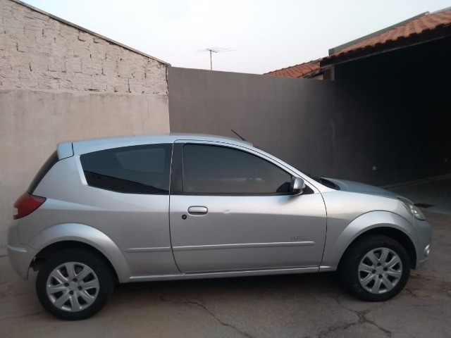 FORD KA 2011 PRATA 2 PORTAS