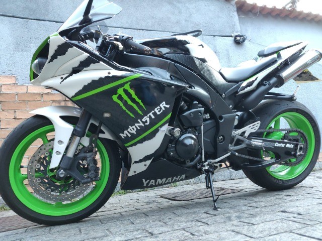 YAMAHA YZF R1 2012 EXCLUSIVA ACEITO TROCA