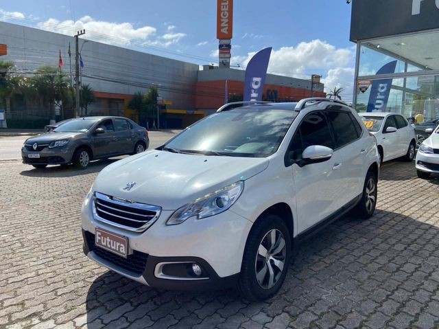 PEUGEOT 2008 GRIFFE 1.6 AT