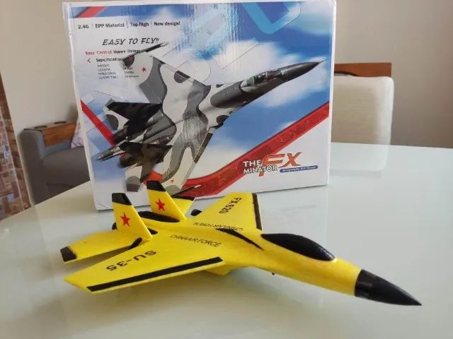 Avião Planador de Controle Remoto RC SU 35