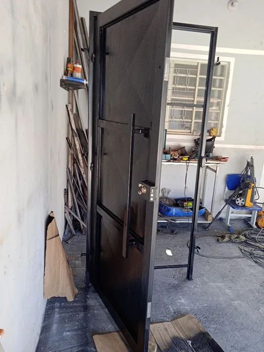 Porta Reforçada de segurança com três fechadura  - Foto 4