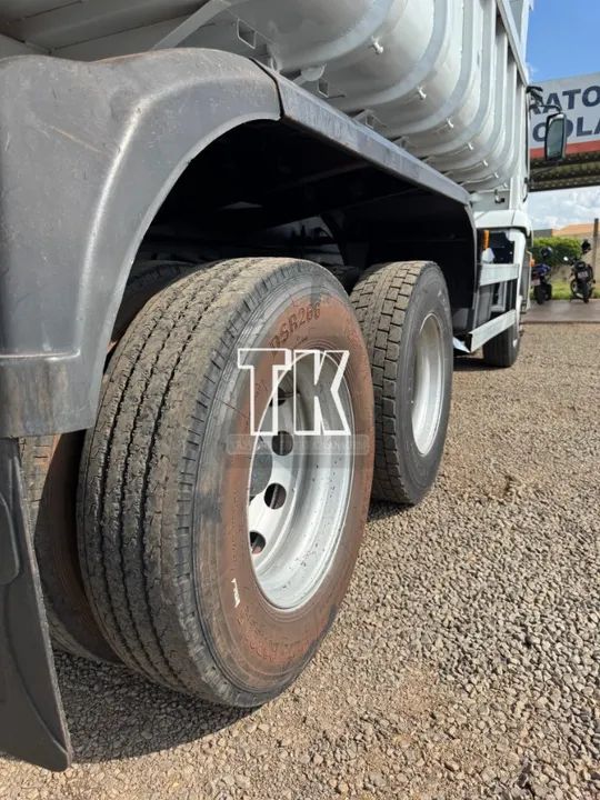 Caminhão Volkswagen 24250 Basculante ano 08/09 - TK Tratores Nova Andradina - MS  - Foto 14