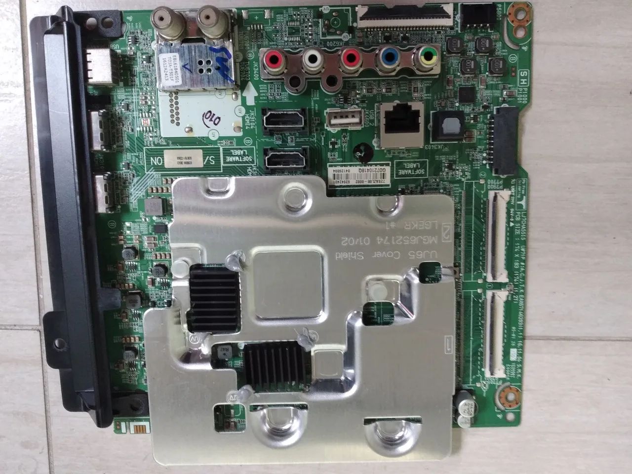 torrando: placa mãe tv LG modelo 55uj6545 nova por 230 reais - Foto 2