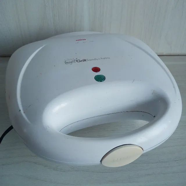 Grill  e Sanduicheira NKS  Crome  Antiaderente