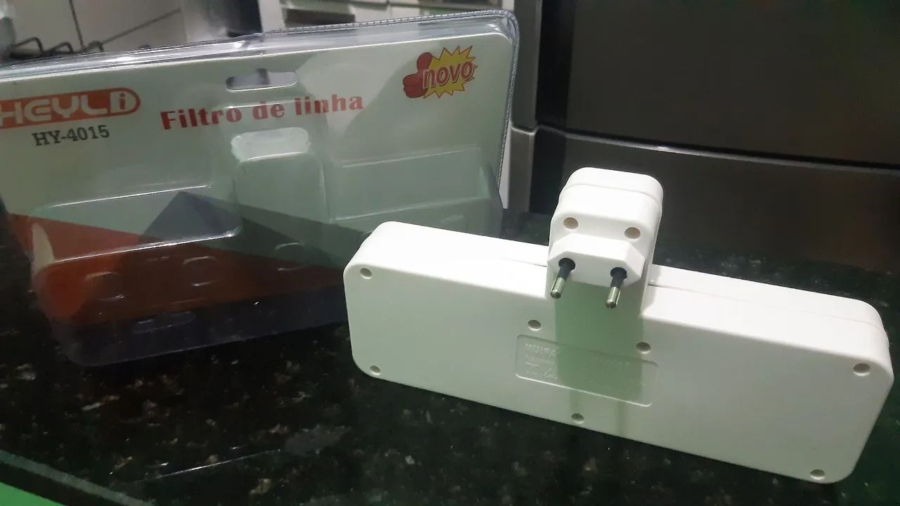 Filtro de linha 4 tomadas e 2 usb - já é o menor preço - Foto 4