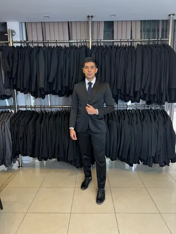 Terno preto completo para eventos aluguel