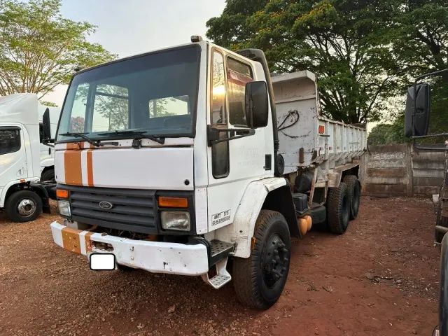Ford  Cargo  1621  6x2  Basculante -  Aceito  Troca 