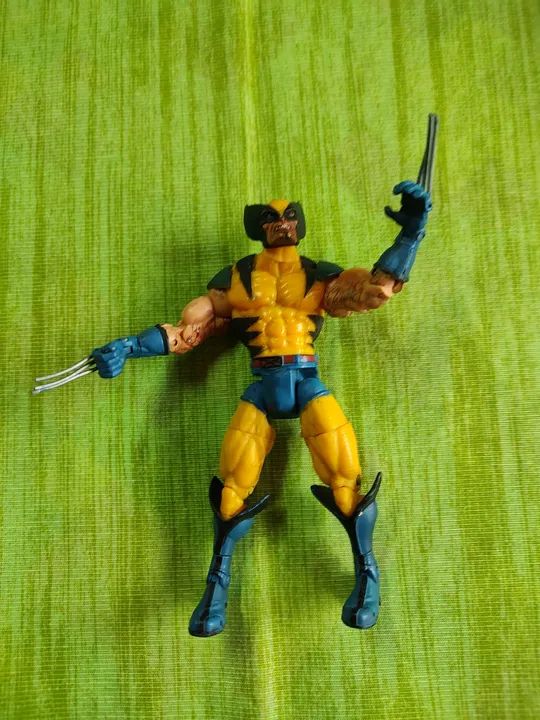 Boneco Wolverine articulado - Foto 2