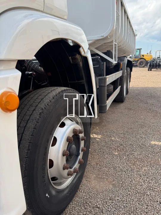 Caminhão Volkswagen 24250 Basculante ano 08/09 - TK Tratores Nova Andradina - MS  - Foto 12