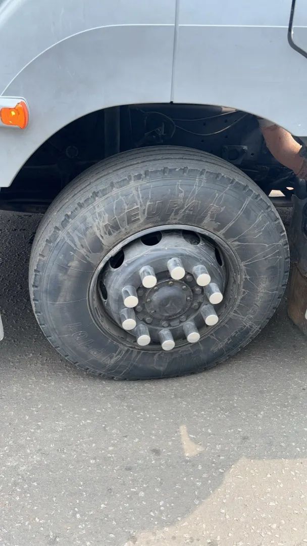 MB Axor 2040/2540 6x2 - Foto 8