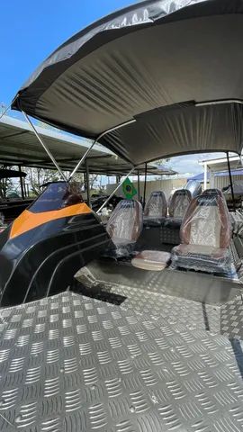 Barco Calaça Pesca e Lazer 6 metros - Foto 6