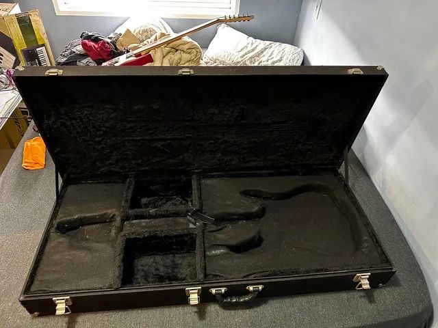 Case Guitarra Superstrato Seminova 
