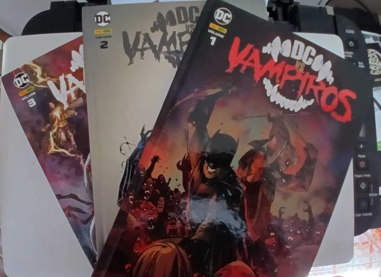 DC vs Vampiros - Volumes 1, 2 e 3