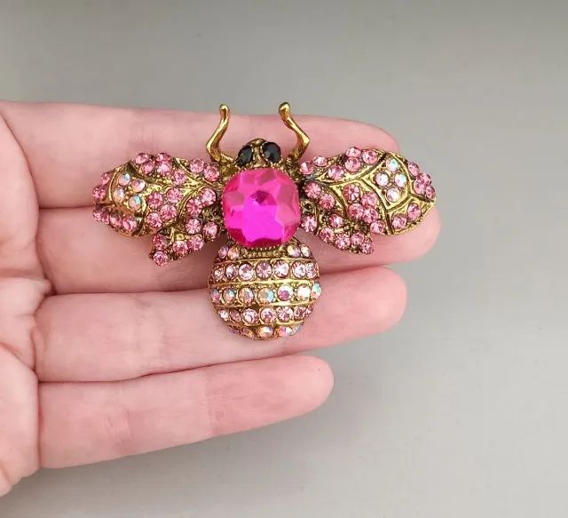 Broche de Abelha Pedra Pink (novo) - Foto 2