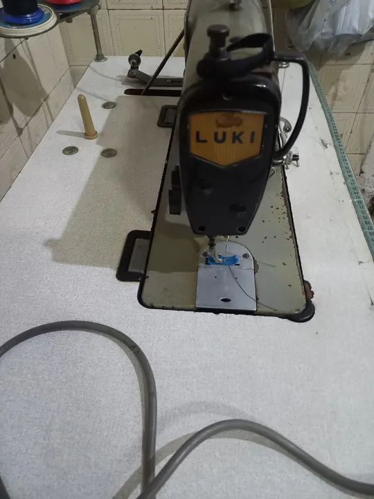 Maquina de costura reta industrial Luki. - Foto 3