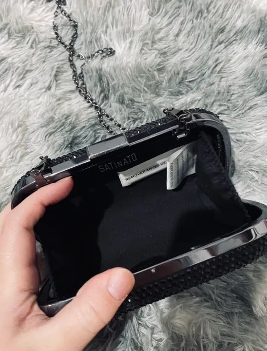 Bolsa Clutch de brilho da Renner. Todos brilhos em perfeito estado. Usada 1x.  - Foto 4