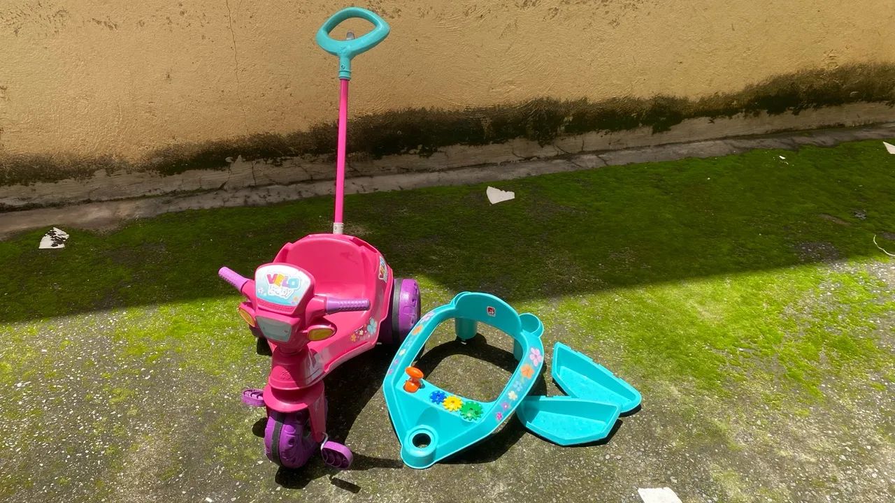 Triciclo Infantil Velo Baby Rosa com Empurrador - Foto 4