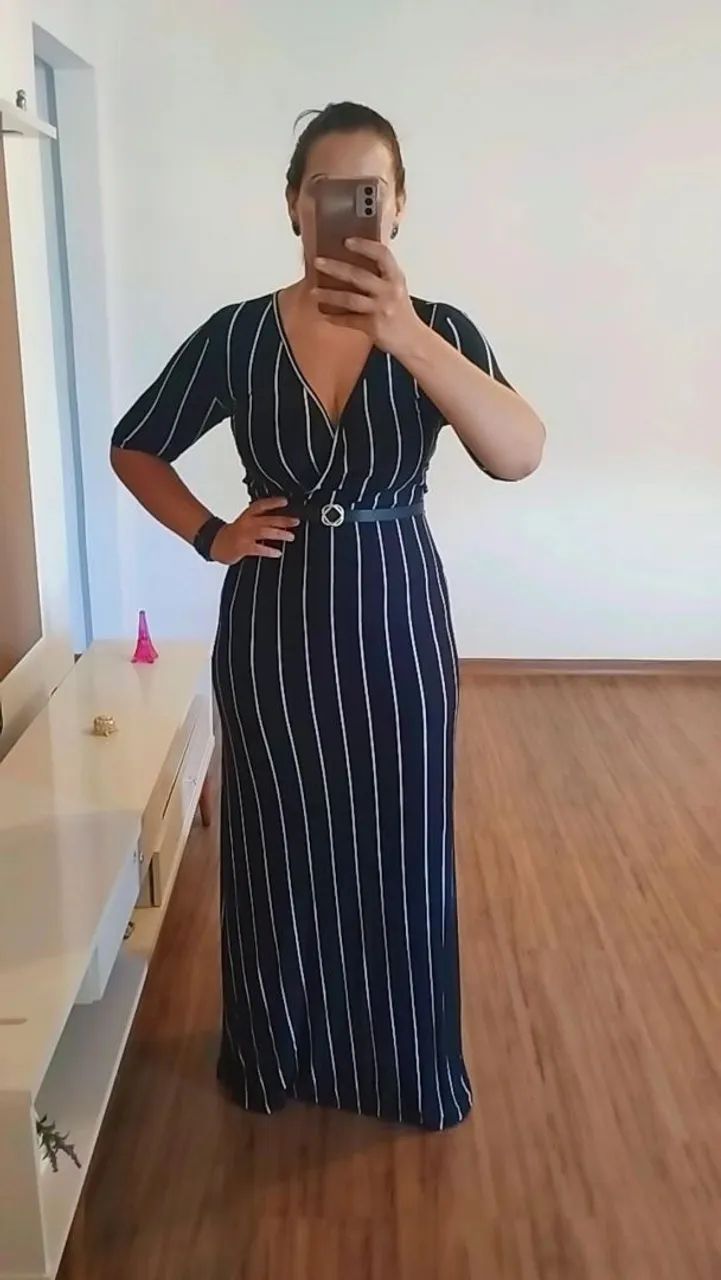 Vestido listrado preto e branco - Foto 4