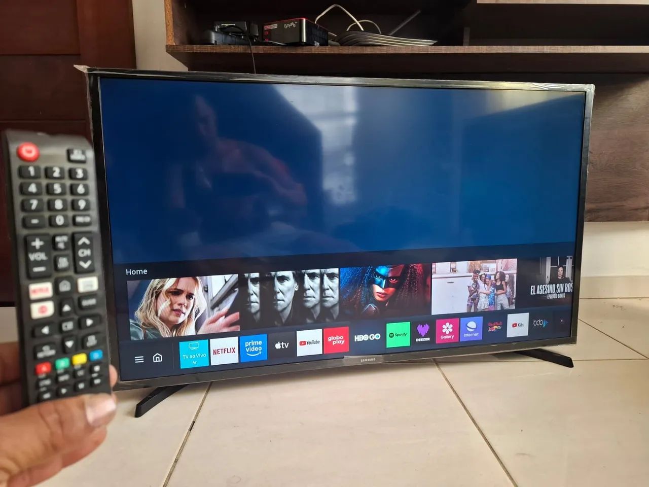 LINDA SMAT SAMSUNG 43 4K COMPLETA. - Foto 2
