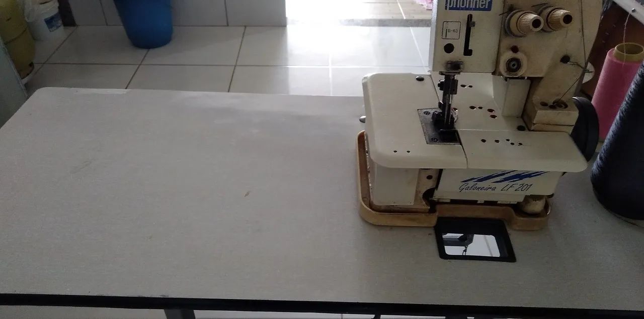 Máquina de Costura Galoneira Industrial - Foto 2