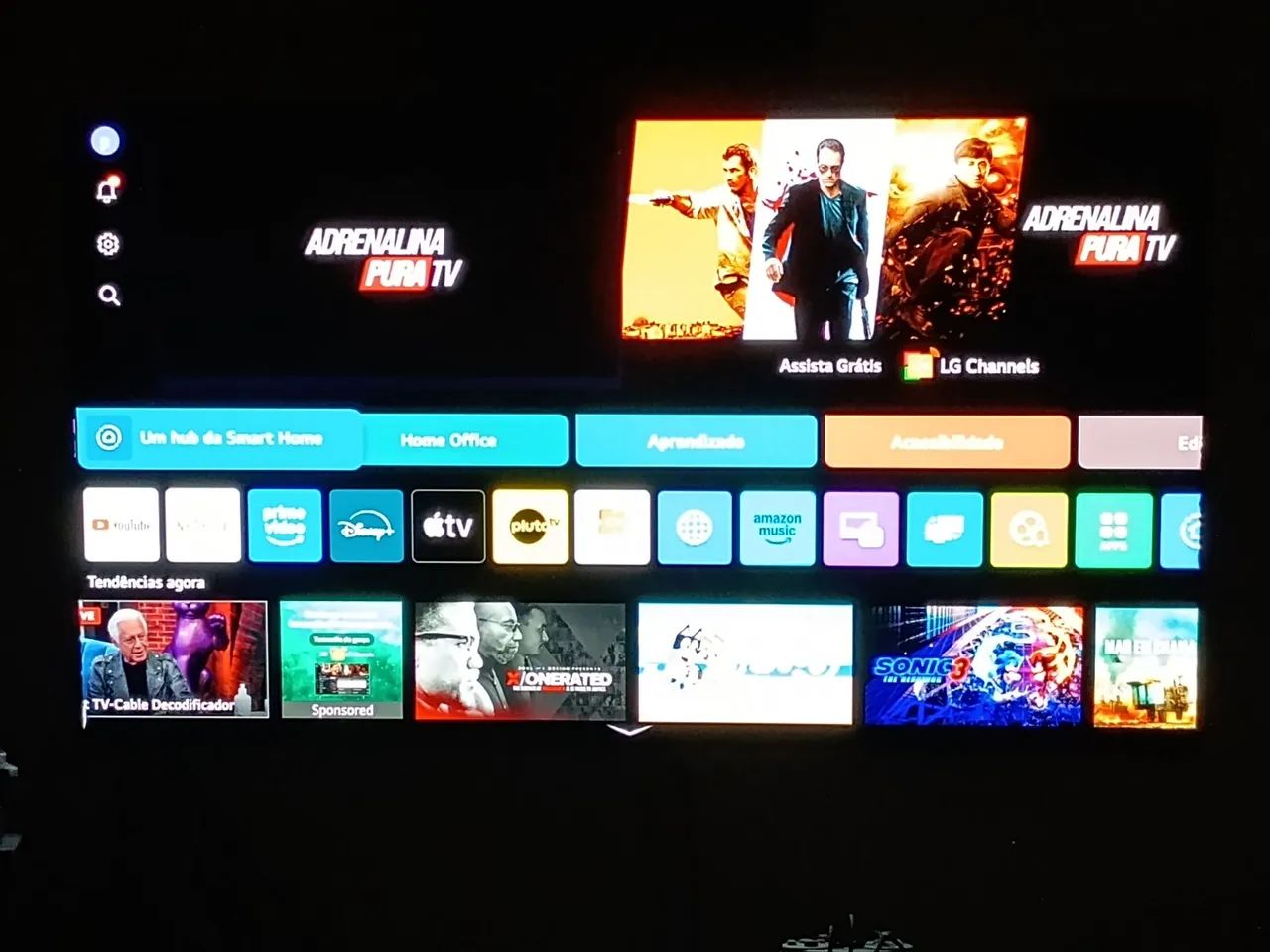 Smart TV LG com sistema operacional WebOS