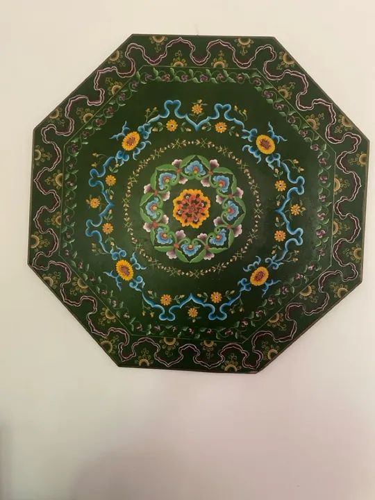 Quadro mandala octogonal com pintura floral