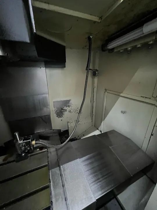 Centro de usinagem Mazak VCN 410A-II - Foto 2