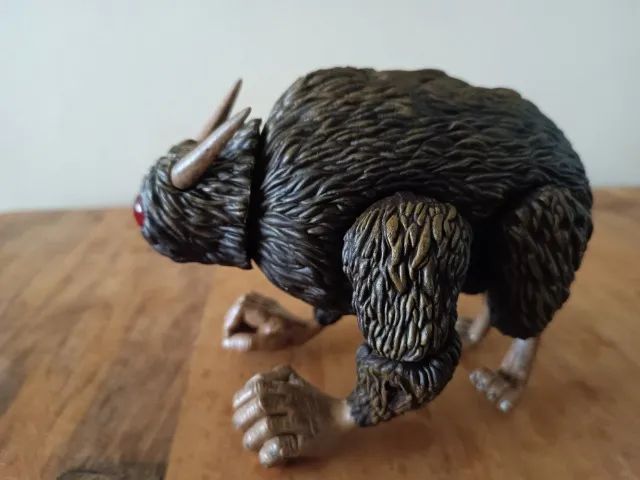 Rat Creature Bone Jeff Smith Criatura Ratazana Boneco - Foto 5