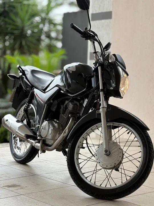 Honda CG 125 Fan - 2016 - Preta