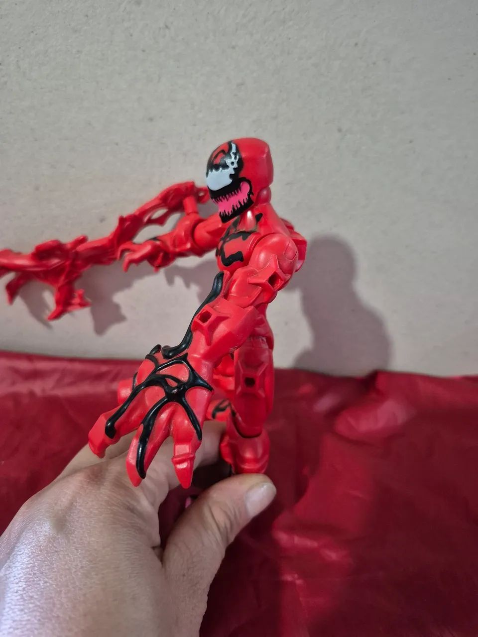 Boneco Marvel Super Hero Mashers Carnage Figure - Foto 3