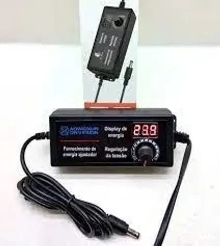 Fonte Universal Ajustavel Digital 3a - Saída Regulavel De 3v A 24v 72w Plug P4 Macho