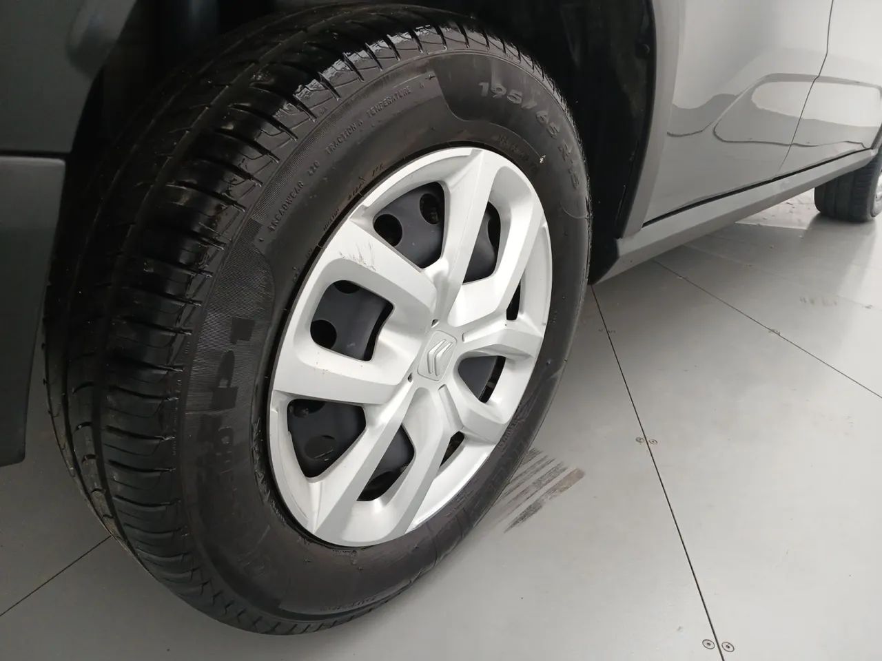 Citroen C3 Live Pack 1.0 Flex 6V 5P Mec. 2025 - Foto 14