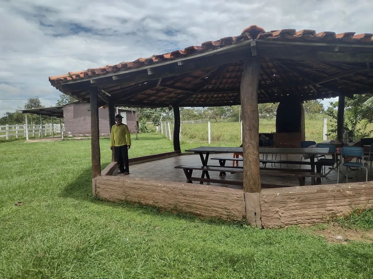 Fazenda c/ 500he, a 2km do asfalto, Agua Fria, Chapada dos Guimarães-MT - Foto 5