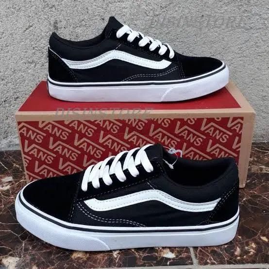 Tênis Vans Old Skool Preto e Branco