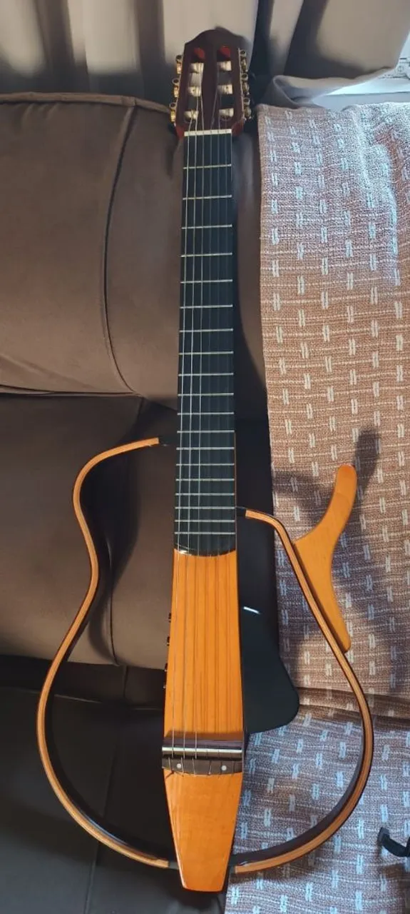 Violão silent nw130