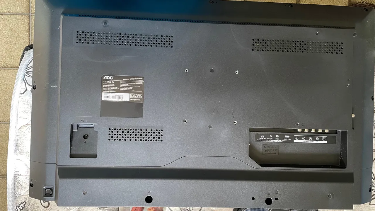 TV AOC 32 polegadas