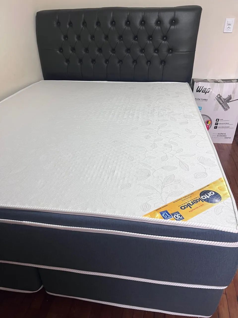 Colchão Premuin Queen + cama box + cabeceira couro preta