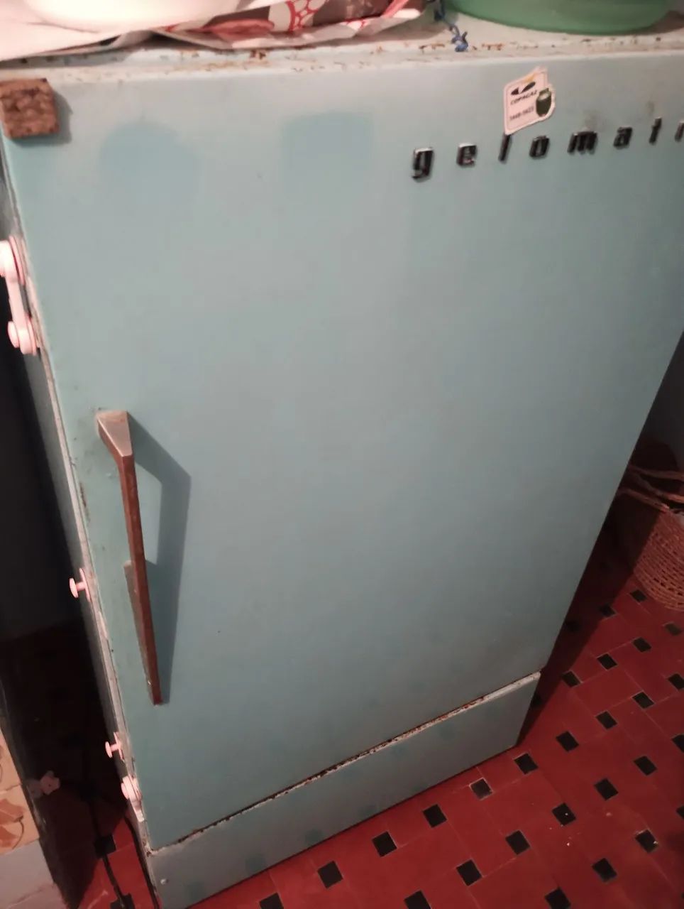 Geladeira Gelomar - Azul - Usada