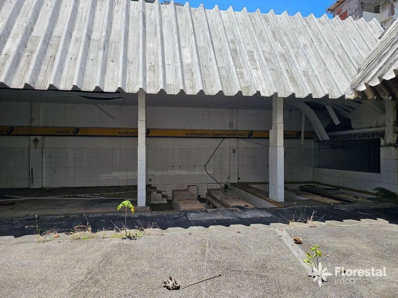 Lojão na Avenida Centenário, com 943m², para venda ou locação - Foto 4